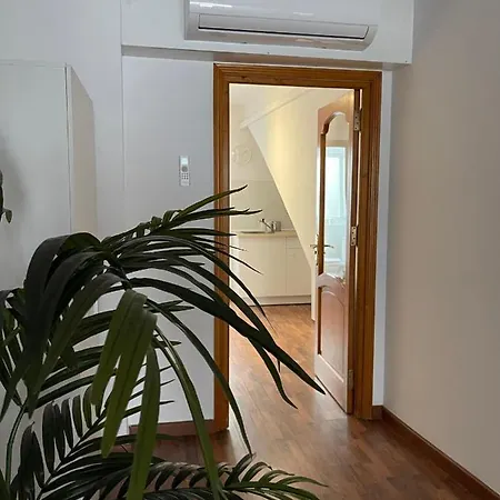 Irua Apartament *